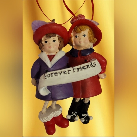 VINTAGE "RED HAT SOCIETY" CHRISTMAS ORNAMENT LOT ~ KURT ADLER & MARY ENGELBREIT - Picture 2 of 5